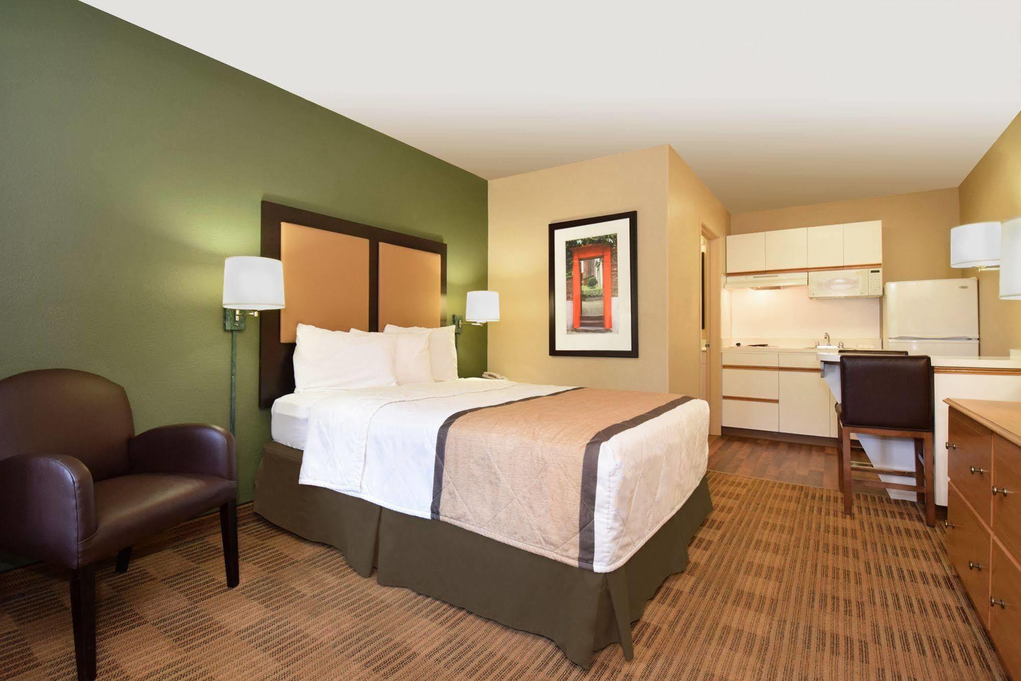 Extended Stay America Suites - Clearwater - Carillon Park Exteriör bild